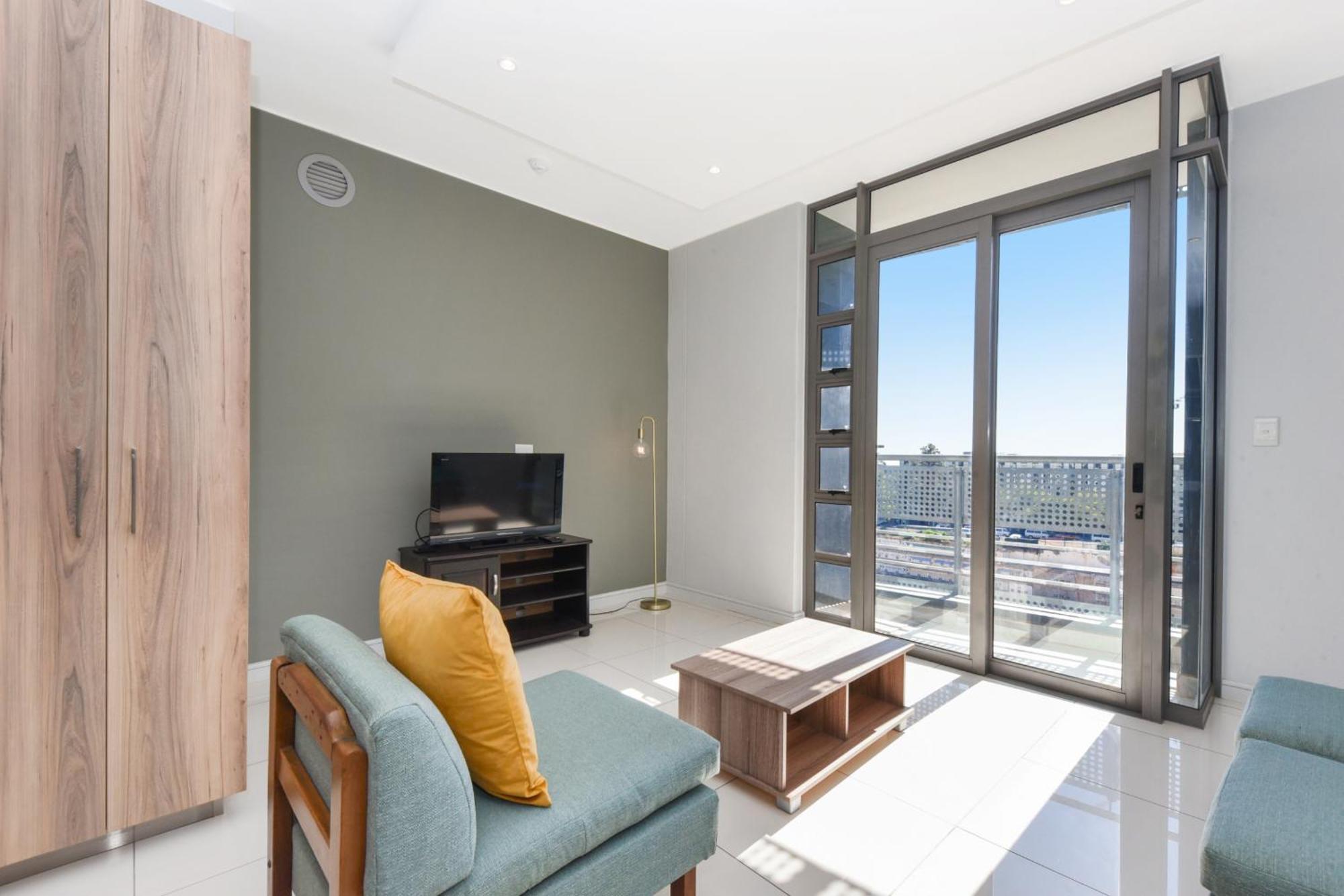 The Median Rosebank Luxury Apartment - Building With Generator Johannesburg Eksteriør bilde